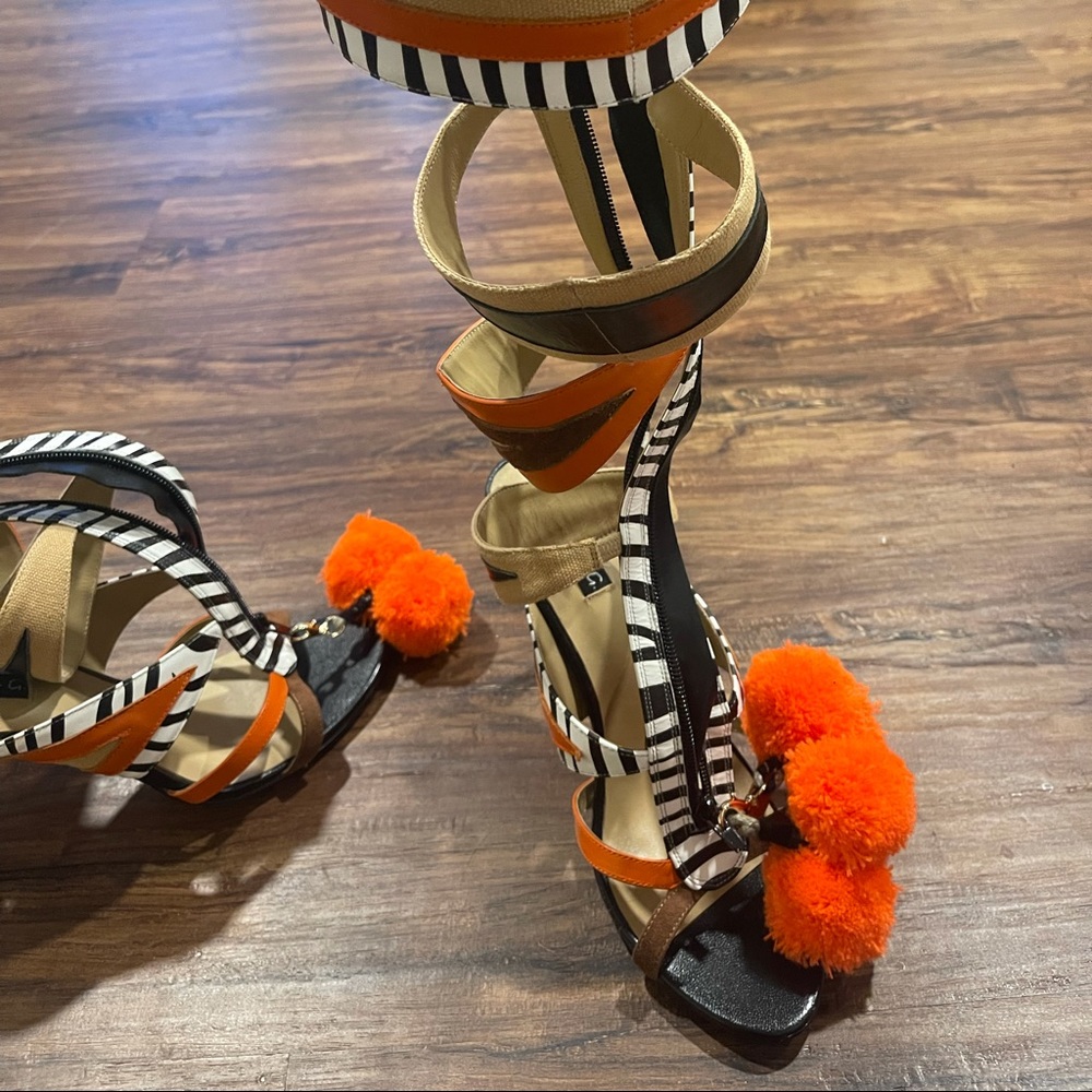 New heels. Beautiful!